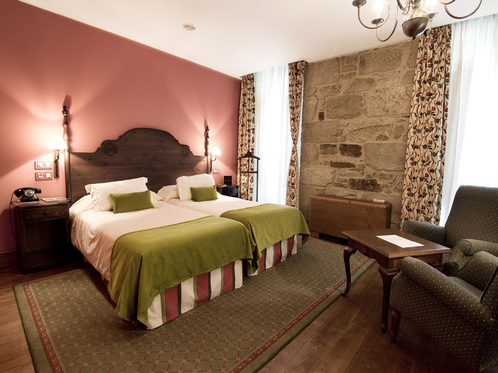 Hotel Virxe Da Cerca By Pousadas De Compostela Santiago de Compostela Room photo